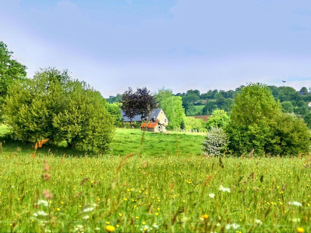 Holiday Home Close To Normandy Montaigu-les-Bois エクステリア 写真