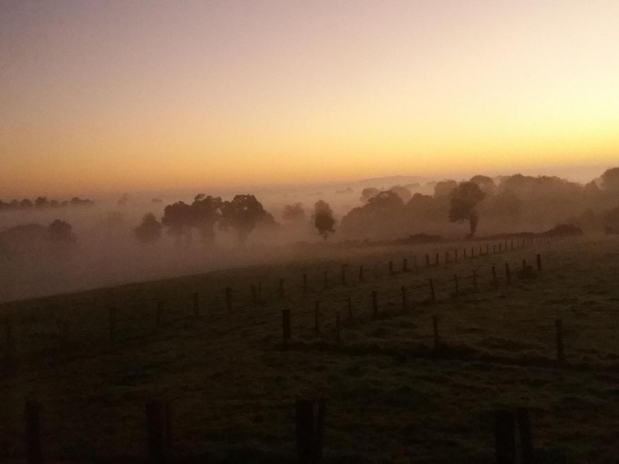 Holiday Home Close To Normandy Montaigu-les-Bois エクステリア 写真